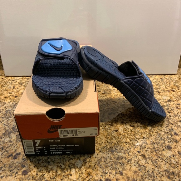 nike navy sliders